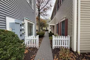 1824 Commerce St, Yorktown Heights, NY 10598 - Photo 3