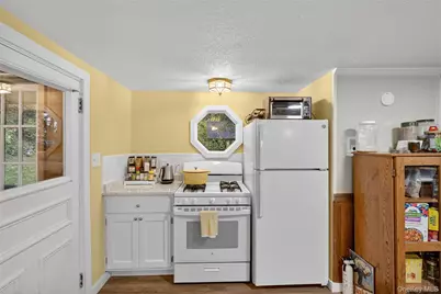 81 Dewitt Street, Kingston, NY 12401 - Photo 19