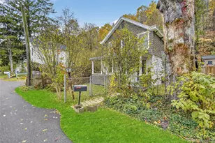 81 Dewitt St, Kingston, NY 12401 - Photo 3