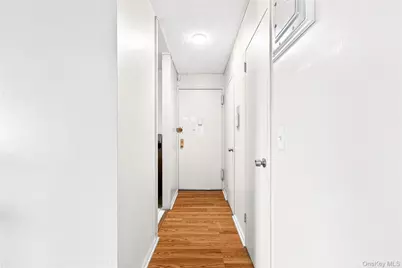 1966 Newbold Avenue #1109, Bronx, NY 10472 - Photo 7