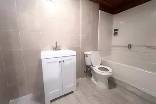 486 Ontario St, Ronkonkoma, NY 11779 - Photo 9