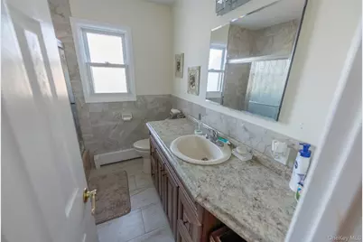 7 Fairlawn Court, Shirley, NY 11967 - Photo 17