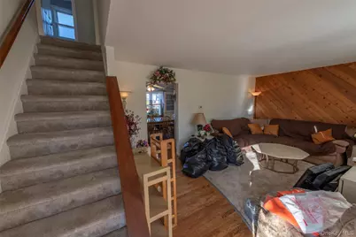 7 Fairlawn Court, Shirley, NY 11967 - Photo 9