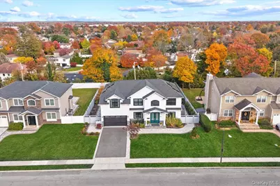 60 Moss Lane, Jericho, NY 11753 - Photo 3