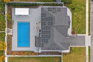 60 Moss Ln, Jericho, NY 11753 - Photo 5