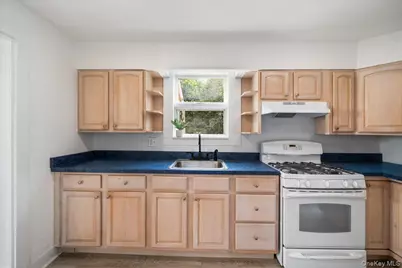 28 Spring Street, Middletown, NY 10940 - Photo 15