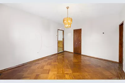 6613 10th Avenue, Brooklyn, NY 11219 - Photo 7