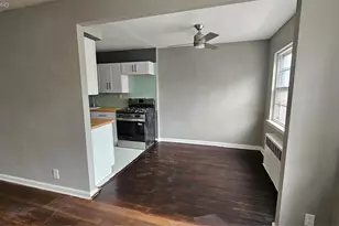 25-31 42nd St, Astoria, NY 11103 - Photo 7