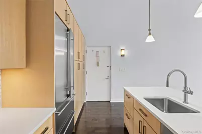 240 51 Avenue #1H, Long Island City, NY 11101 - Photo 15