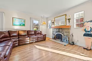 75-16 180th St, Fresh Meadows, NY 11366 - Photo 5