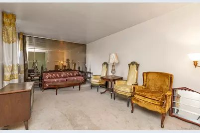 4334 Union Street #5H, Flushing, NY 11355 - Photo 3