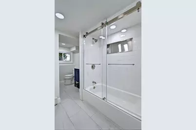 8 Prairie Road, Huntington Station, NY 11746 - Photo 21