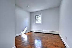 8 Prairie Rd, Huntington Station, NY 11746 - Photo 17