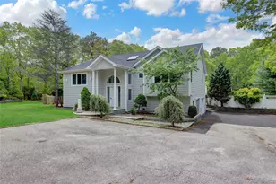 23 Red Creek Cir, Hampton Bays, NY 11946 - Photo 3