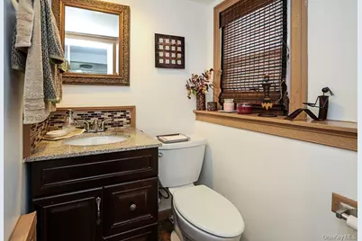 64 Conlon Road, Roosevelt, NY 11575 - Photo 15