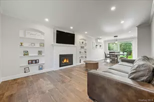 16 Country Ln Dr, Kings Park, NY 11754 - Photo 5