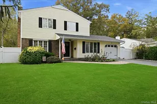 16 Country Ln Dr, Kings Park, NY 11754 - Photo 3