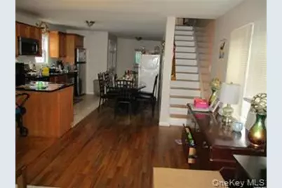 34 Monroe, Inwood, NY 11096 - Photo 3