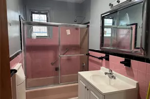 4557 White Plains Rd, Bronx, NY 10470 - Photo 5