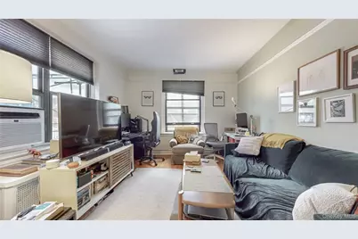 72-34 Austin St #F7, Forest Hills, NY 11375 - Photo 9