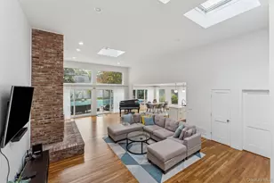 14 Woodland Ln, Quogue, NY 11959 - Photo 3