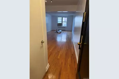 325 E 201st Street #3J, Bronx, NY 10458 - Photo 9