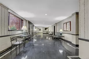 325 E 201st St, Bronx, NY 10458 - Photo 3