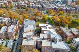 325 E 201st St, Bronx, NY 10458 - Photo 31