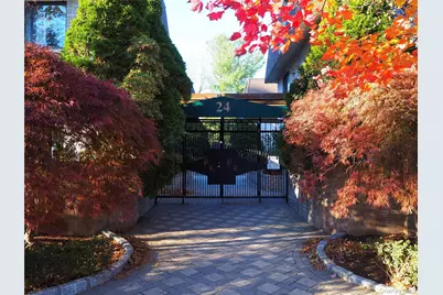 24 Carhart Avenue #207A, White Plains, NY 10605 - Photo 1