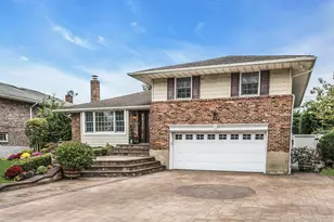 944 Plum Tree Rd W, Westbury, NY 11590 - Photo 29