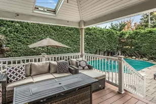 944 Plum Tree Rd W, Westbury, NY 11590 - Photo 25