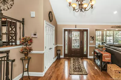 944 Plum Tree Road W, Westbury, NY 11590 - Photo 3