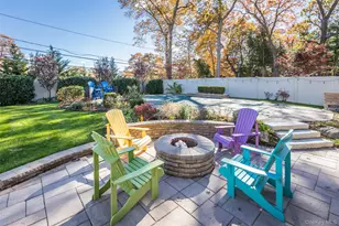 11 Mohegan Ln, Commack, NY 11725 - Photo 29