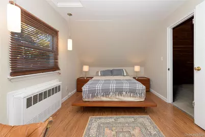 301 Park Lane, Douglaston, NY 11363 - Photo 21