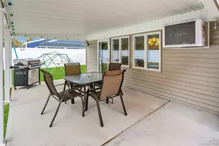 200 Willowood Dr, Wantagh, NY 11793 - Photo 27