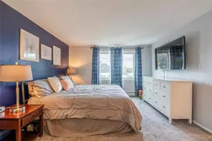 200 Willowood Dr, Wantagh, NY 11793 - Photo 13