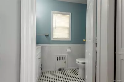 58 Centre Street, Woodmere, NY 11598 - Photo 9