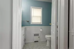 58 Centre St, Woodmere, NY 11598 - Photo 9