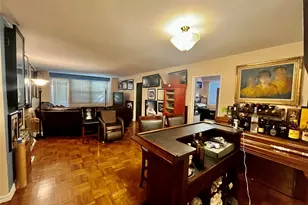 70-20 108th St, Forest Hills, NY 11375 - Photo 9