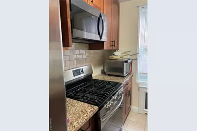 1296 Midland Avenue #B2, Yonkers, NY 10704 - Photo 19