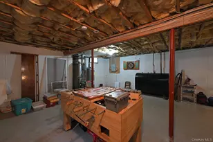 9 Shinnecock Ave, East Quogue, NY 11942 - Photo 37