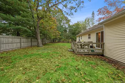 9 Shinnecock Avenue, East Quogue, NY 11942 - Photo 7