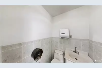 146 Norman Avenue, Brooklyn, NY 11222 - Photo 7