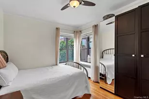 190 E Mosholu Pkwy S, Bronx, NY 10458 - Photo 9