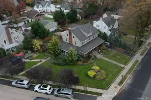 725 Scranton Ave, East Rockaway, NY 11518 - Photo 13