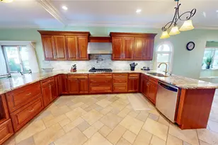 725 Scranton Ave, East Rockaway, NY 11518 - Photo 29