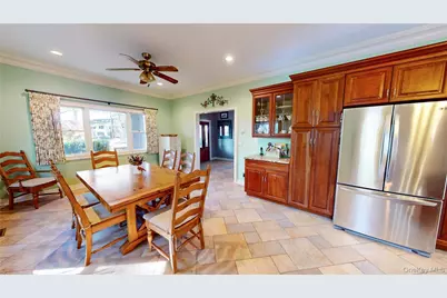 725 Scranton Avenue, East Rockaway, NY 11518 - Photo 27