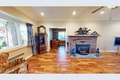 725 Scranton Avenue, East Rockaway, NY 11518 - Photo 19