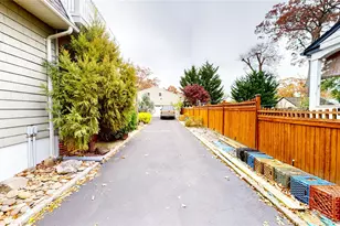 725 Scranton Ave, East Rockaway, NY 11518 - Photo 11