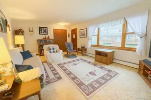 14 Knox Ave, Middletown, NY 10940 - Photo 5